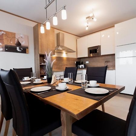 פריבלאקה Beachfront Reiterer Villa V2 With Seaview 30 Meters From The Beach - Crowonder Luxury Rent מראה חיצוני תמונה
