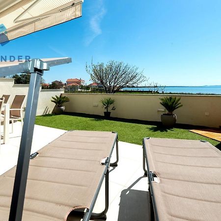 פריבלאקה Beachfront Reiterer Villa V2 With Seaview 30 Meters From The Beach - Crowonder Luxury Rent מראה חיצוני תמונה